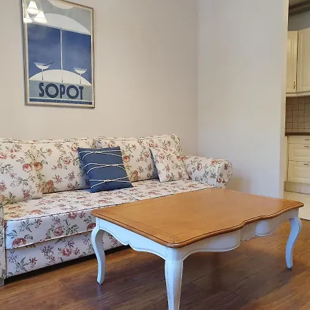 Apartament Sliwka - Monte Cassino 42 *